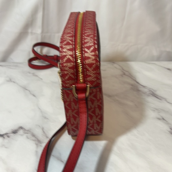 NWT Michael Kors Jet Set Crossbody - Picture 4 of 7